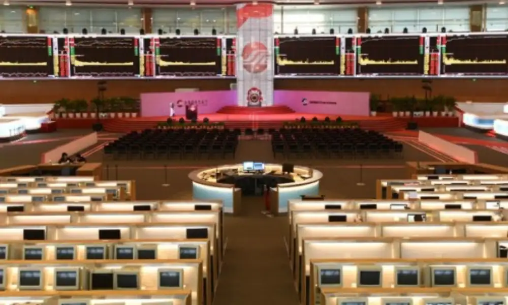 News thumbnail about China expanding equity investment by insurers and pension funds